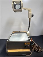 3m Brand Overhead Projector, Turns on lights Up.