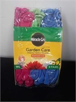 Nine new pairs of size WL Miracle-Gro breathable