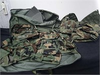 Looks new a military shoulder pad assembly vest,
