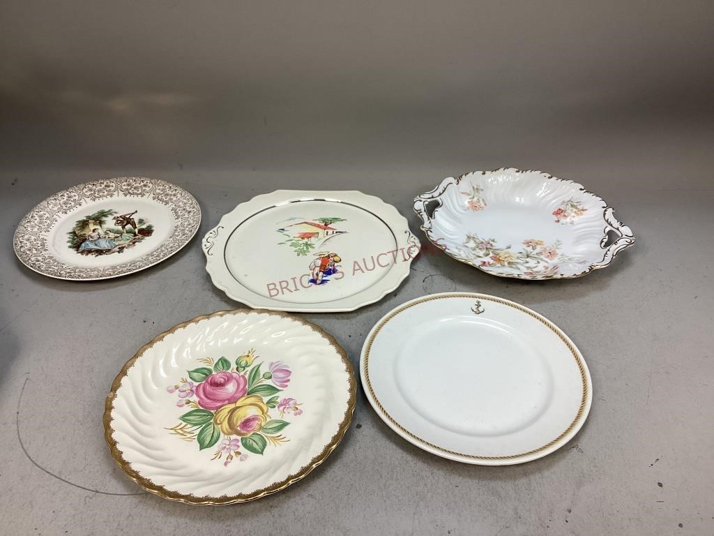 Decorative Plates & Trays