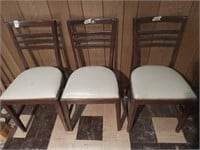 Table & 3 chairs