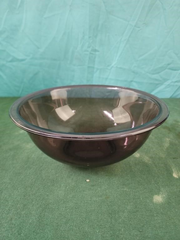Vintage Large Mixing Bowl Purple Glass PYREX