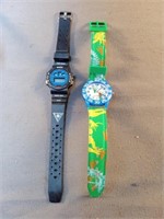 2 boy plastic watches