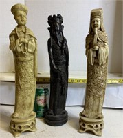 Oriental wise men statues