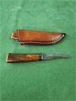 Damascus knife with sheath