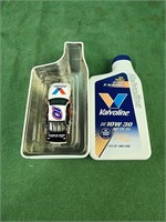 Valvoline oil tin with collector car inside,