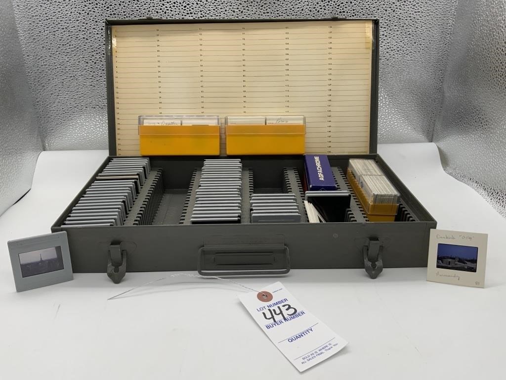 VTG Slide Box w/Over 100 Slides