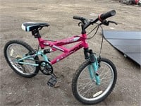 Pink super cycle childs bike