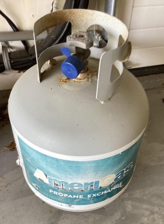 Propane tank