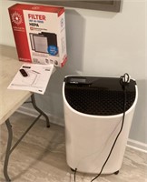 Idylis air purifier with filter