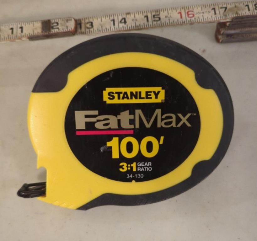 Stanley Fat Max 100-ft tape