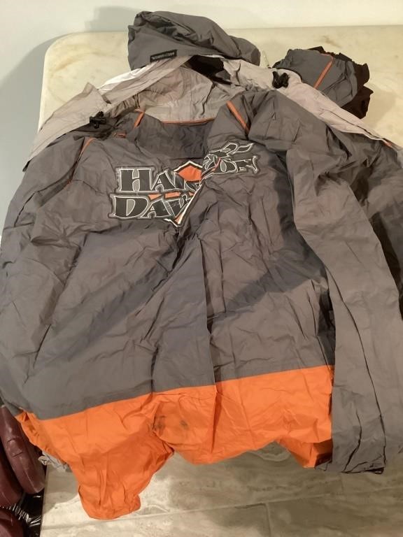 Harley Davidson rain gear Size XL