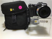 Nikon CoolPix 5700 Digital Camera w/ Battery &