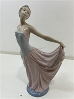 Lladro Porcelain Figurine 5050 The Dancer 12.5in