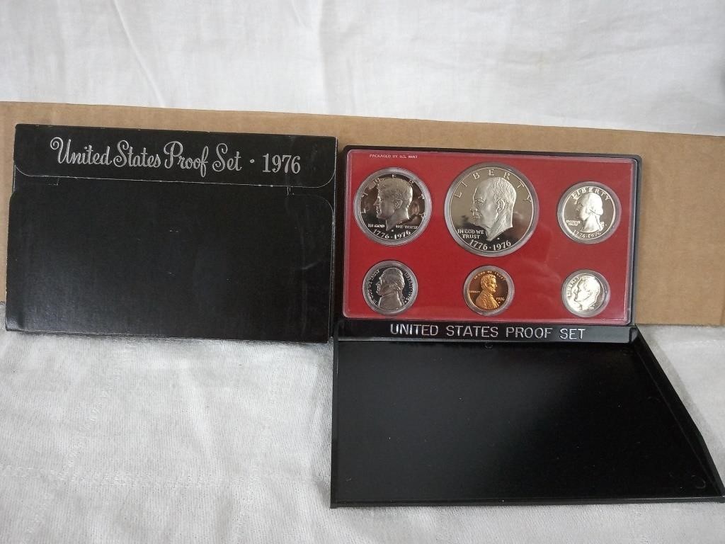 1976 BICENTENNIAL PROOF SET OF COINS