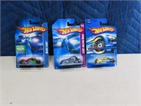 (3) on card MOTORCYCLES Hotwheels Toys Cars