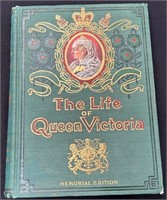 N - LIFE OF QUEEN VICTORIA  ANTIQUE BOOK (J18)