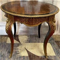 11 - VINTAGE ACCENT TABLE