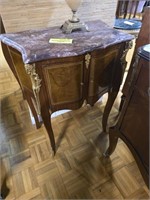 ACCENT TABLE/ MARBLE TOP