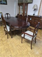 DINING TABLE W/ 8 CHAIRS