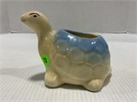 HULL POTTERY TURTLE PLANTER