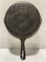 WAGNER WARE 8" CAST IRON SKILLET