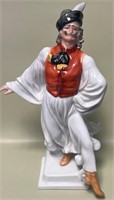 199 - HEREND PORCELAIN GYPSY FOLK DANCER FIGURINE