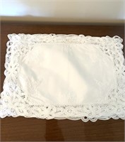 Set of 4 White Cotton Embroidered & Lace