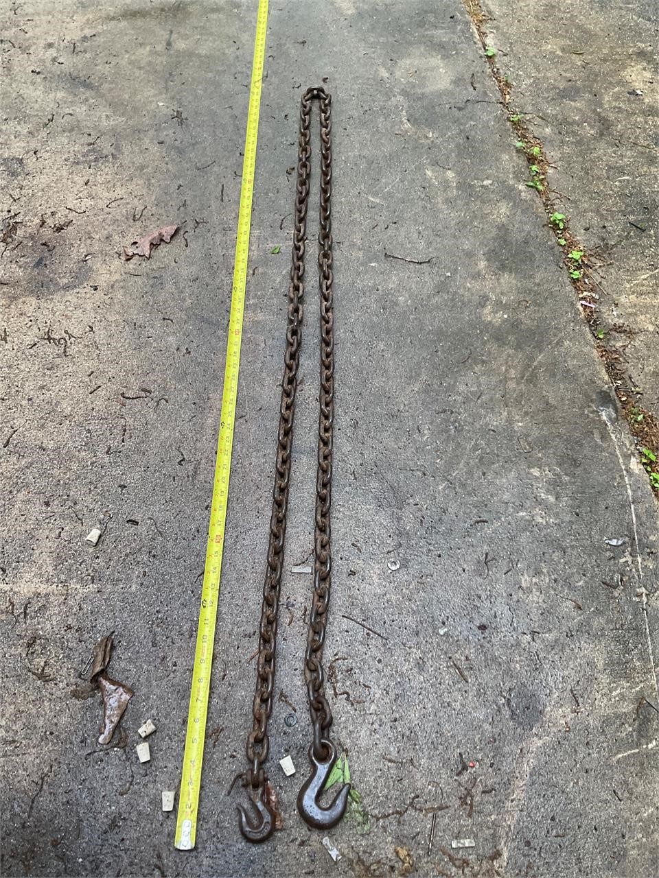 10 ft Chain with Hooks on Both Ends
