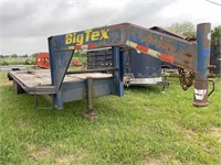 2001 Big Tex Hi-Tensile 20' GN FB 5'Dove 2 axles