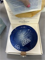 SEOUL 1988 BING & GRONDAHL BLUE PORCELAIN PLATE