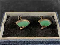 10kt gold and Korean jade screw back earrings, ver