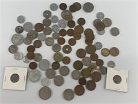 Mixed foreign and American coinage