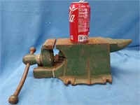 Iron bench vise look at pictures