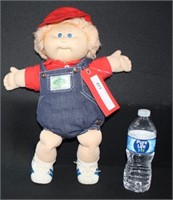 1980's Cabbage Patch doll w/papers & certificate