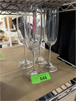 LOT 4 MARQUIS WATERFORD CRYSTAL CHAMPAGNE FLUTES