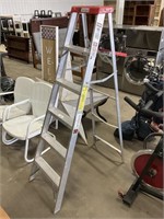 Davidson 6ft Aluminum Ladder.