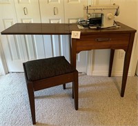 Singer Sewing Machine/ Table