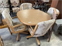 Mid Century Modern Table & Chairs.