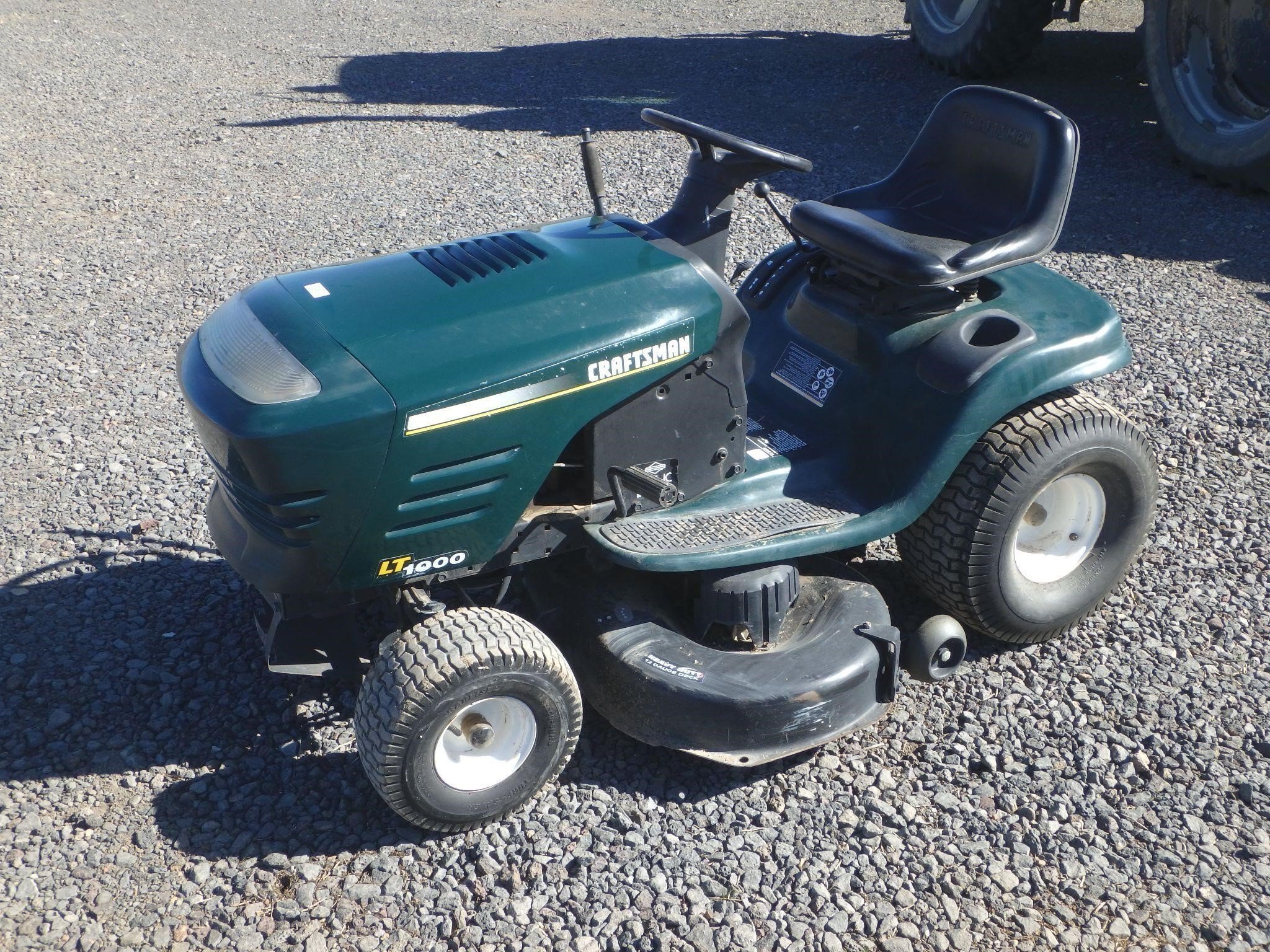 Craftsman Riding Lawnmower