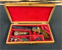 MUST HAVE FOID  Italy Pistol with Case