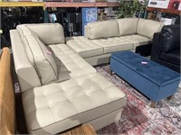 CHATEAU D’AX LEATHER SECTIONAL RETAIL $4,899