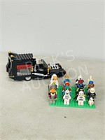 20 LEGO men & LEGO hearse