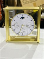 Howard Miller calendar desk clock - quartz