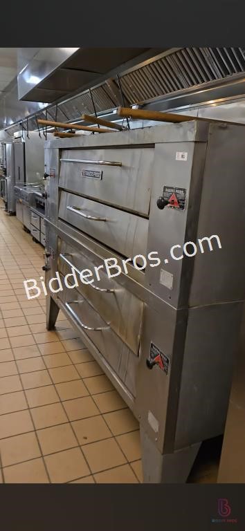 2 LEVEL- BAKERS PRIDE PIZZA OVEN MODEL:Y800, SN#