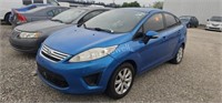 2013 FORD FIESTA 118756 UNAUTHORIZED PARKING