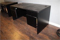 Black 4 Drawer Desk 30 x 60 x 30