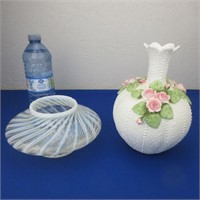 Jolie Fleurs Floral Vase & Swirl Glass Vase