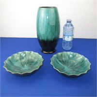 Blue Mountain Pottery Vase & 2 Ruffled Edge Bowls