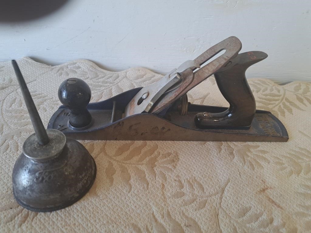 Wooden #5  plane and oil can